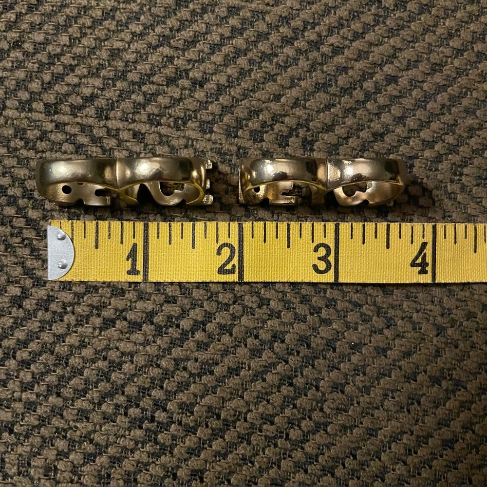 Two PEACE Double Rings, H&M, Goldtone Metal, Small - Picture 6 of 6
